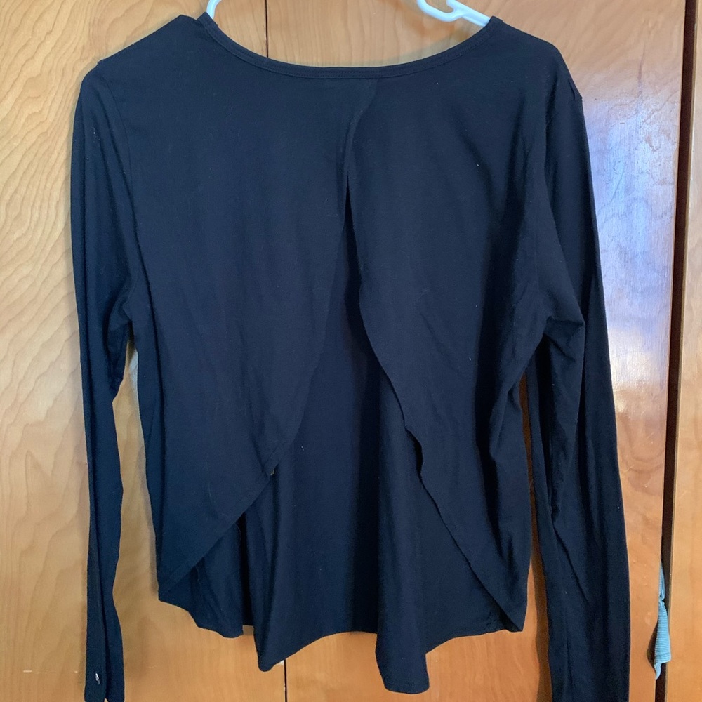 Fabletics top - Picture 2 of 3